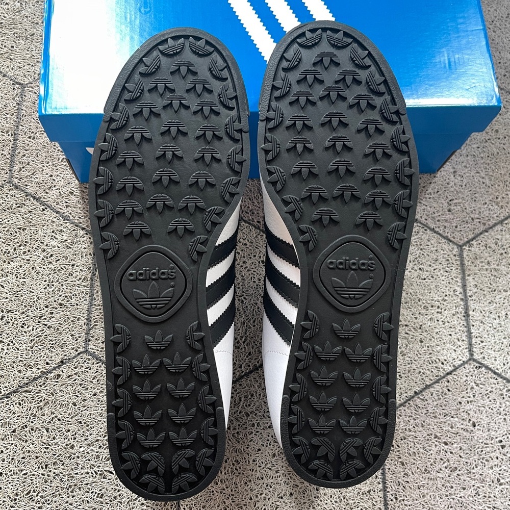 ADIDAS Originals Men’s Samoa, Cloud White/Black - Picture 14 of 16